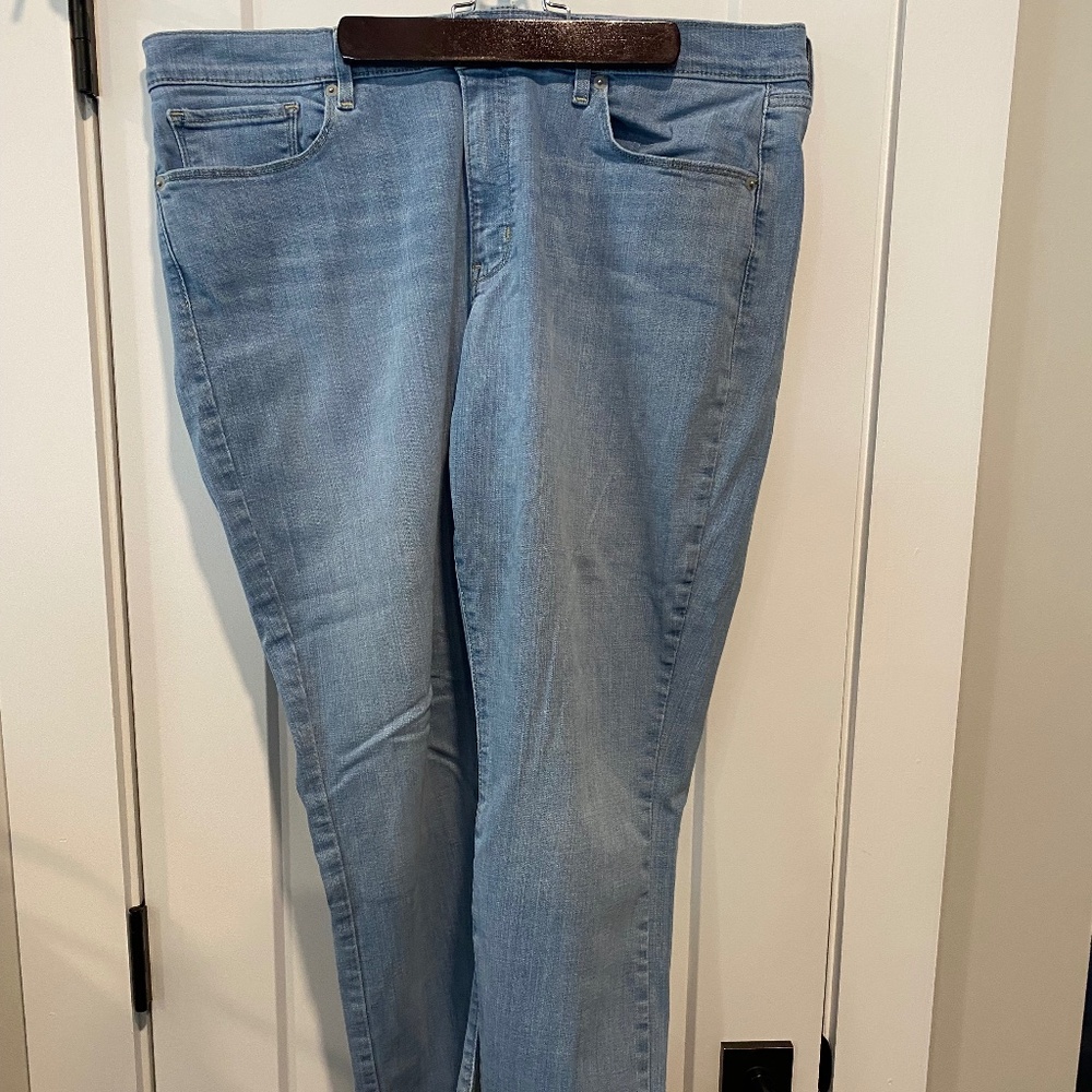 Levis Classic Straight 34/28 18S Light Blue Jeans